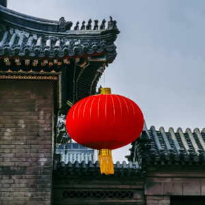 你们在国内吐槽春晚，我在国外看春晚看到哭