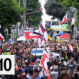 CNN 10｜New Zealand protest, 1000-day, sustainable T-shirt