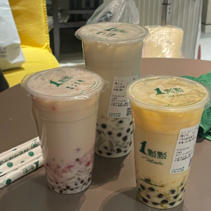 24.3.9 买很多漂亮裙裙超开心