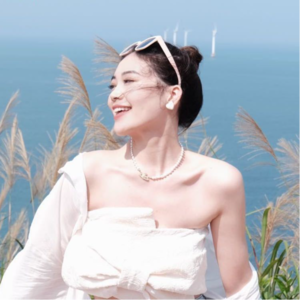 Vol.6看见100种女性生活｜袁三荷：20万粉丝见证！小红书时尚博主的闪耀生活揭秘！