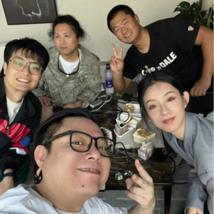 Vol.03 你在电动车上按喇叭，他在人行道上问候你的妈妈