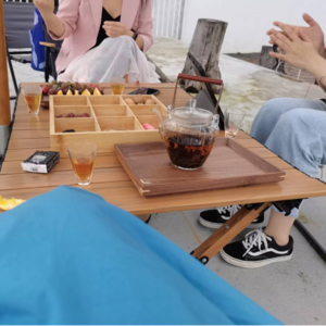 09：在恩施的北山上，4个离开体制的女孩，都与体制和解了