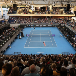 41 网球｜「明灯三人行」年末网坛指路：球员们的 KPI 完成得比我们好！