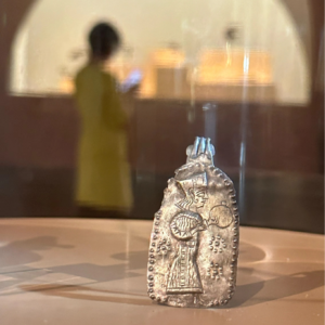 笑说东西021 ｜ 五点二十半～攻金之工&铭心20世纪胸针展观感