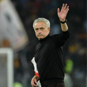 【大事件】穆里尼奥下课，留下一支怎样的罗马？