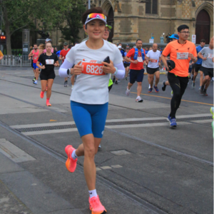 vol. 027 “最后200米，跑进人声鼎沸的体育场，我感觉我就像专业运动员了“