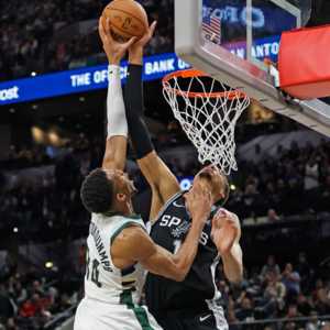 【马刺进步报告011】输掉的一些球里，也有你忘不掉的文班亚马