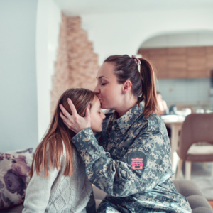 不入流专题 ｜狙击手、慰安妇、炮兵、护士…战争中的女人和她们的战争