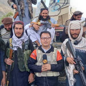 十年驻外记者亲述：穿越战场与恐袭，新闻不是全部