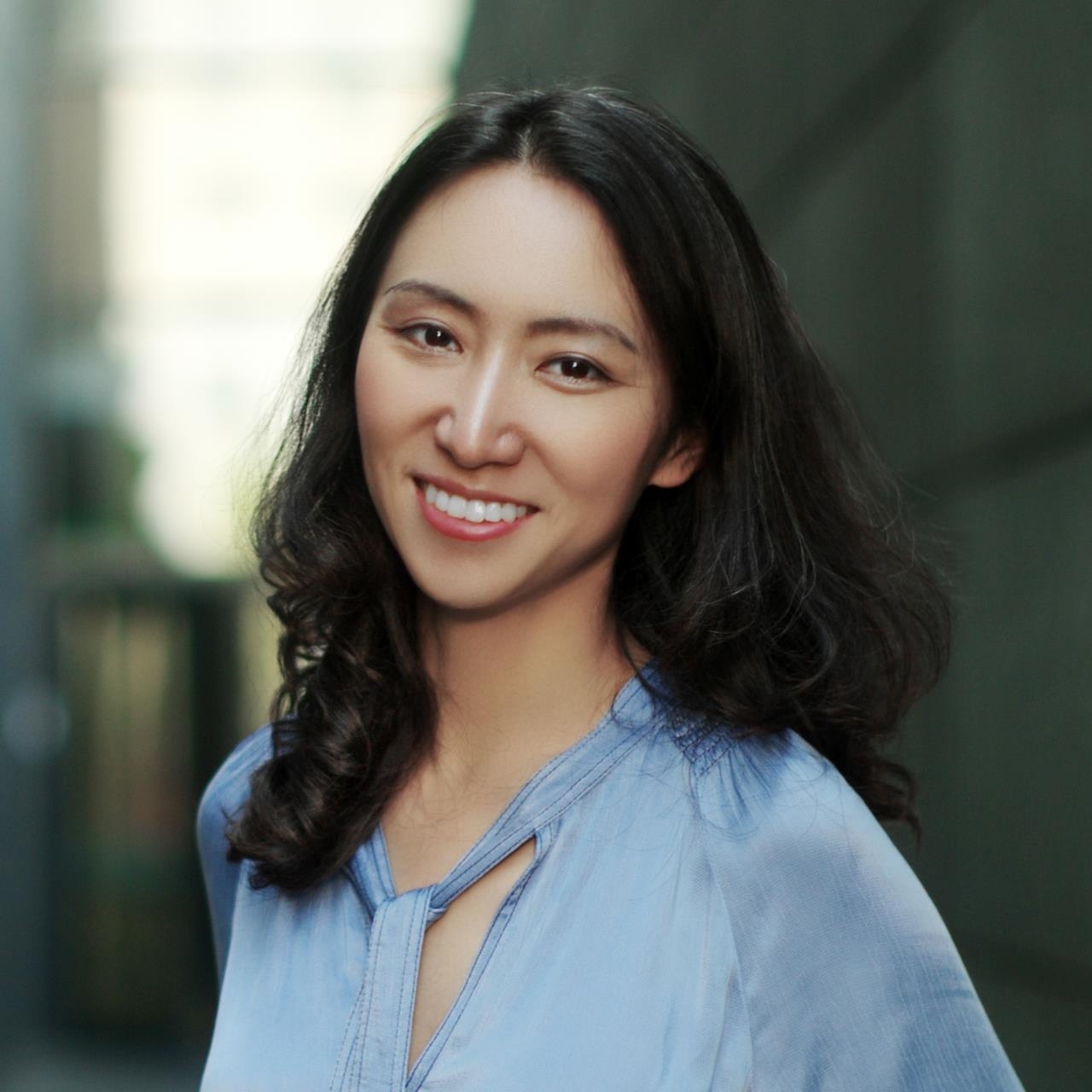 一诺对话张静初:这个春天,轻装上阵 - Yinuo Li 李一诺 | 小宇宙 - 听播客,上小宇宙