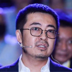 新疆天才蒋凡，凭什么征服了马云和张大奕？