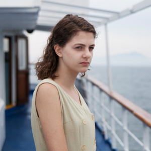 vol.5 莱农-跌跌撞撞成长起来的小女孩