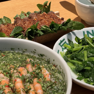 vol.61 | 过了个年，电子榨菜吃饱了吗？——聊聊年轻人每餐饭中不可获缺的“电子榨菜”