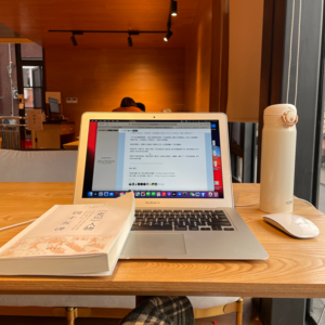 上海浦西丨三位美少女的隔离生活