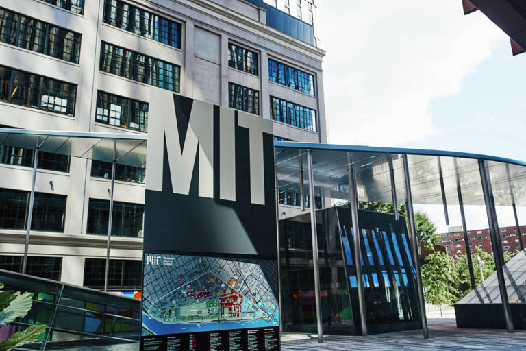 MIT AI Research